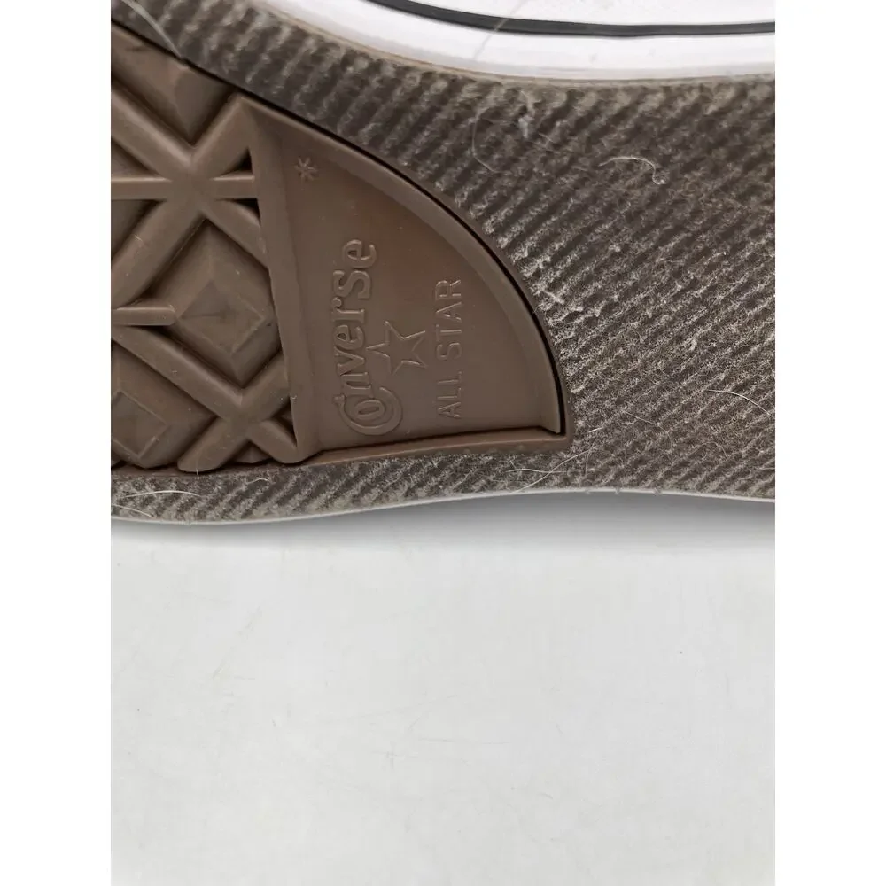 Converse Unisex Chuck Taylor All Star Ox Men’s Size 9, Women’s Size 11